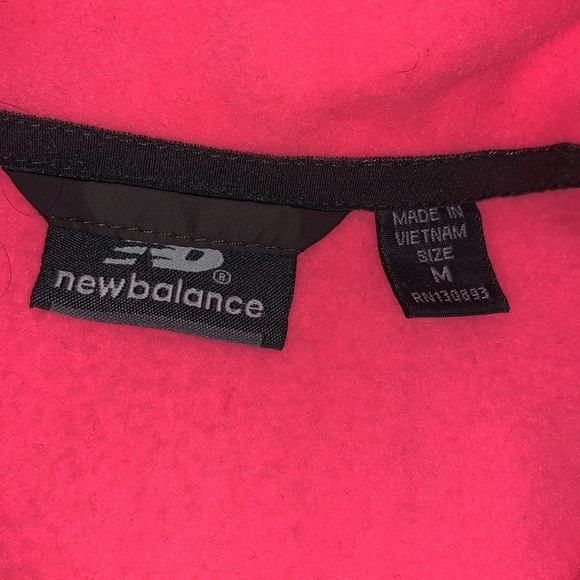 BNWT. New Balance Womens Jacket - Picture 9 of 11